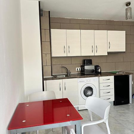 Apartamentos Playa Huelin Málaga Esterno foto