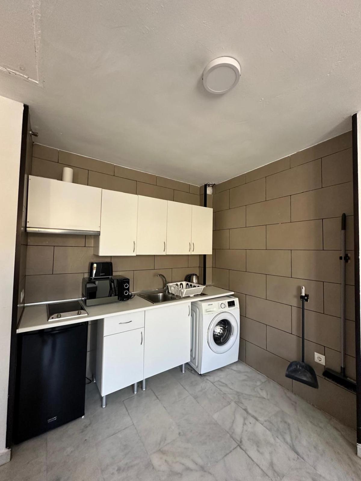 Apartamentos Playa Huelin Málaga Esterno foto